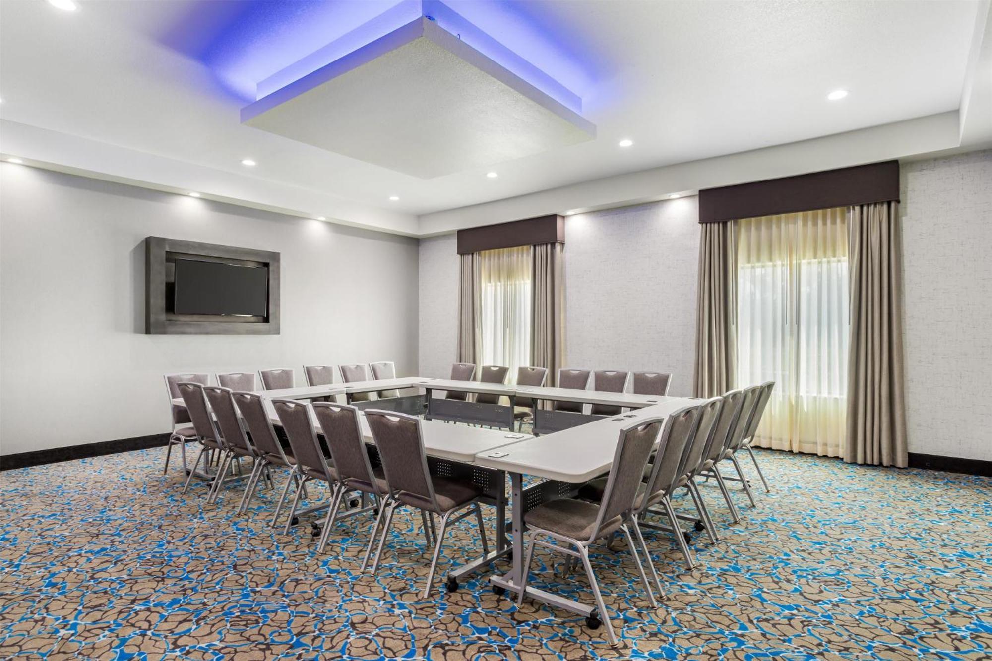 Best Western Plus Waller Hotel מראה חיצוני תמונה