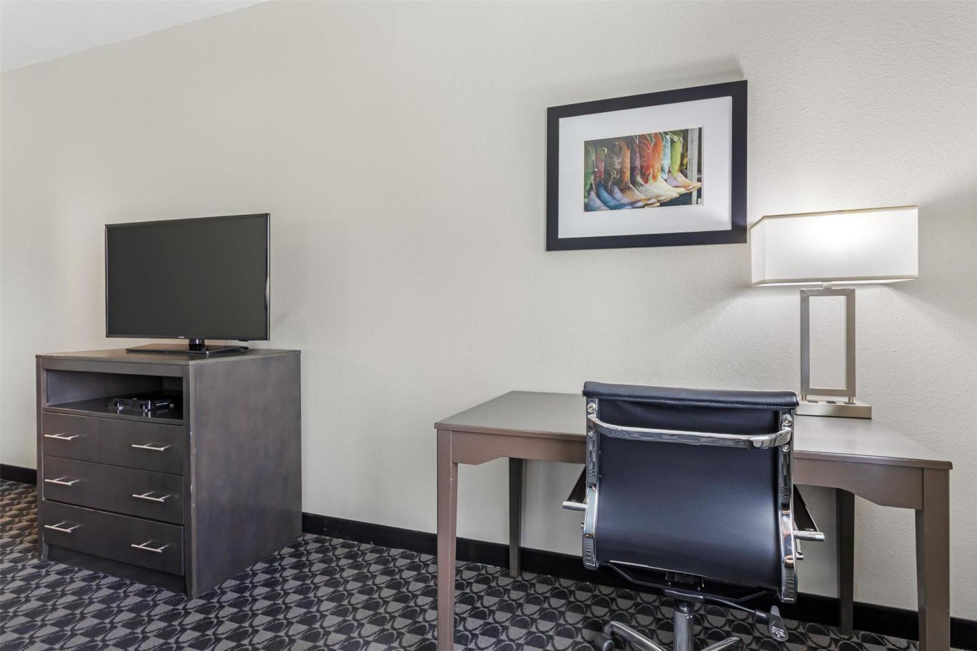 Best Western Plus Waller Hotel מראה חיצוני תמונה